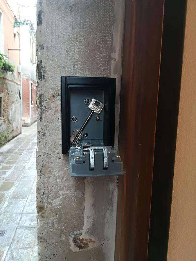 Calle Della Pieta Венеция Екстериор снимка